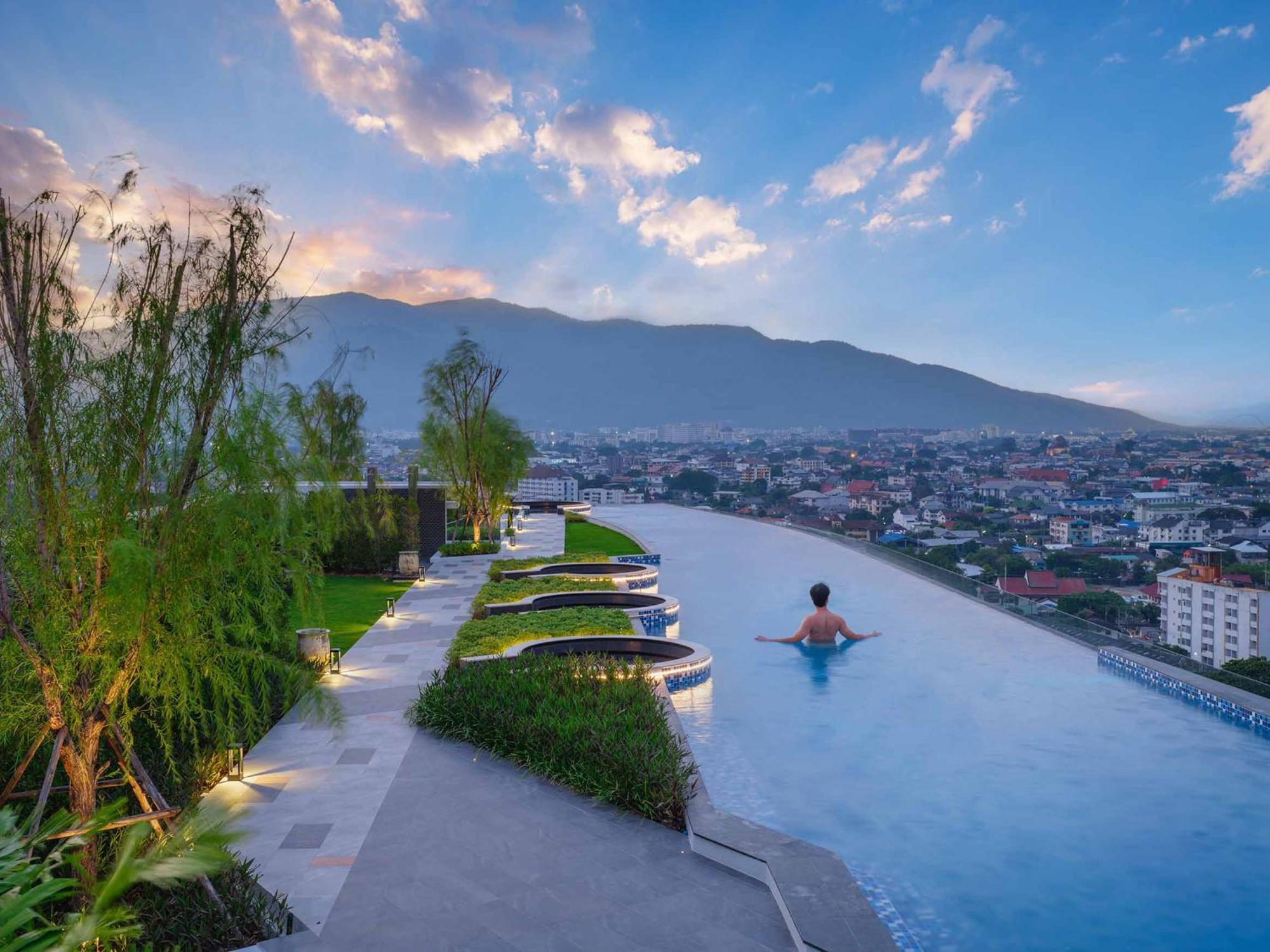 Luxury Condo Astra Sky River Condo Chiang Mai Zewnętrze zdjęcie